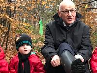 Castlemilk children join John Swinney for outdoor nursery launch